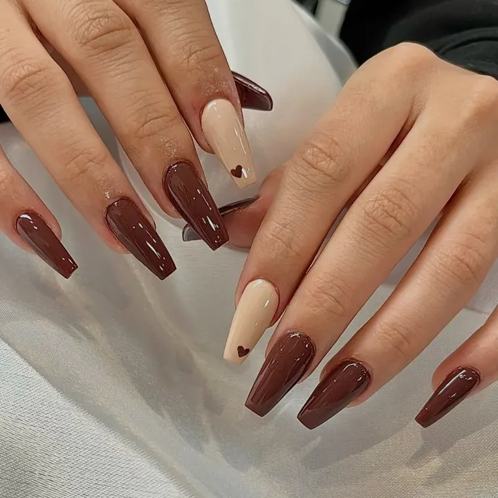 Nails by Beautique Bar: chocolate and cream